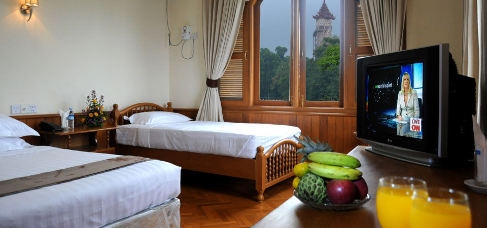 Win Unity Hotel Pyin Oo Lwin Exterior foto